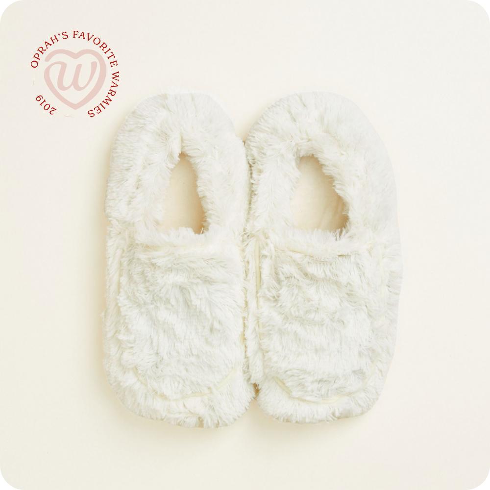 1000×1000-Oprahs-Favorites-2019-Cream-Slippers-1